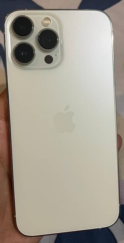 13pro max 128gb with box and cable