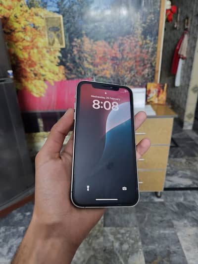 Iam selling iPhone xr converted  15pro
