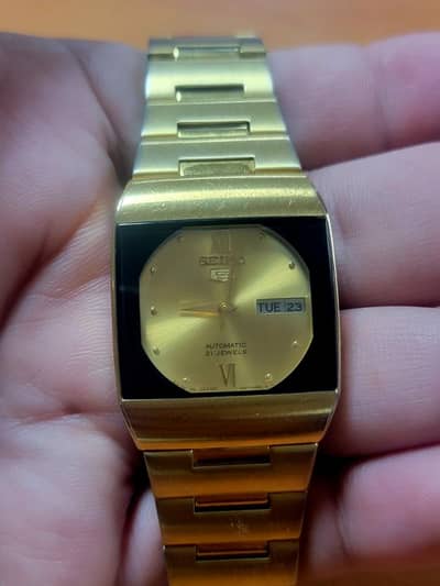 rado,seiko,armani,west end watch,raymond