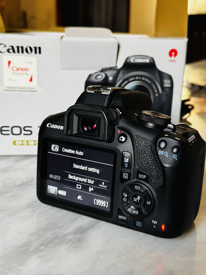 Canon 2000d 6