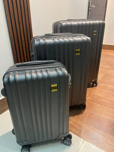 preloved imported track luggage bags