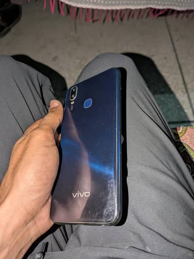 Vivo Y12