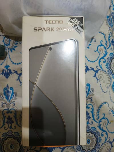 tecno spark 20 pro plus