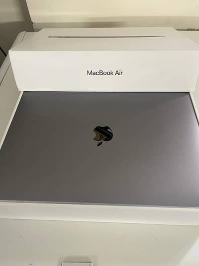 Apple MacBook Air 13" Retina
