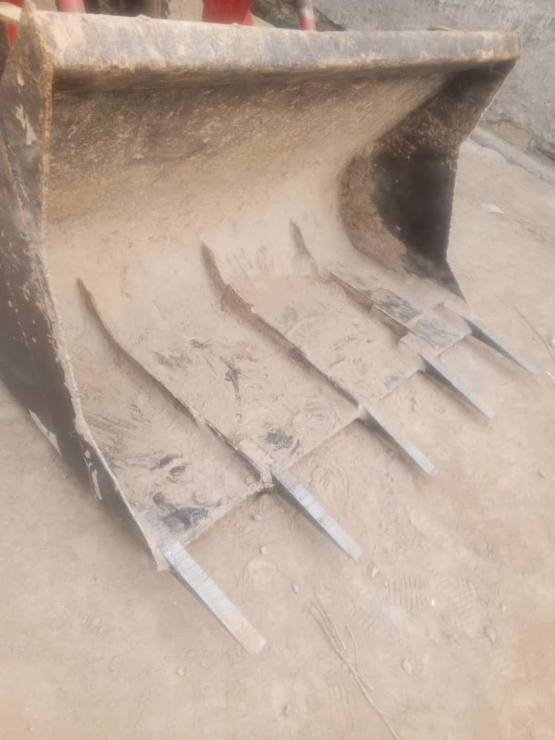 2002 model Perkins 5