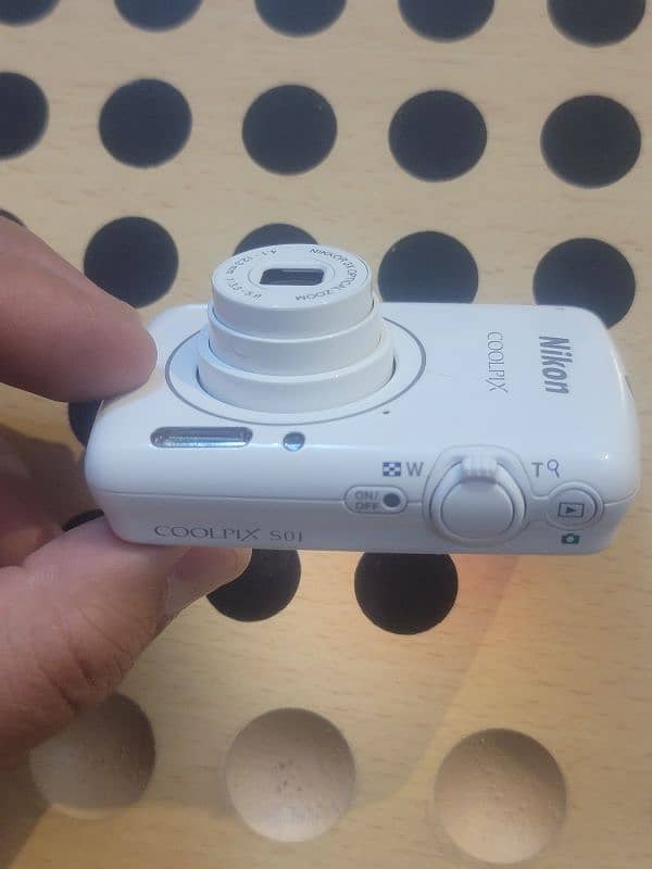 nikon digital camera 1