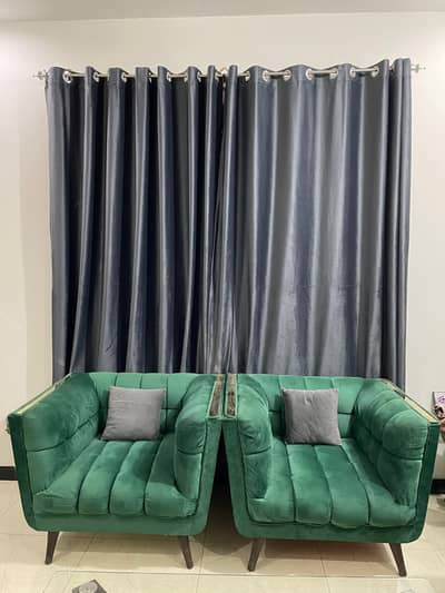 7 seater sofa set is up for sale in new condition