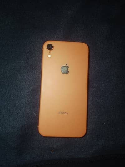 iPhone XR (Non PTA) 10/9 urgent sale