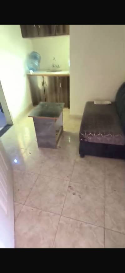 Semi furnished 1 bed Appartment for Rent
