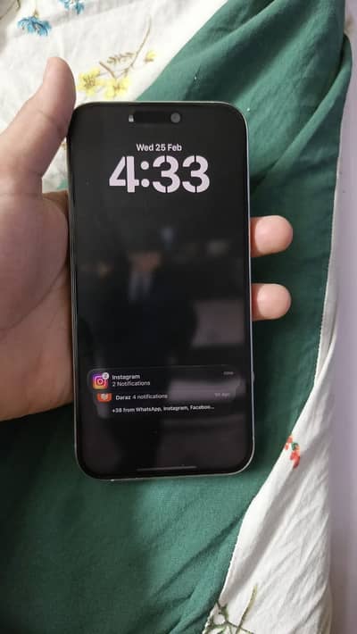 Tip top condition with box 512 gb battery health 85