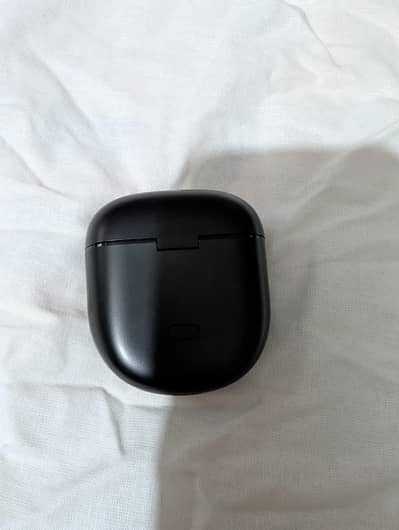Bose QC Ultra Earbuds original only buds with case