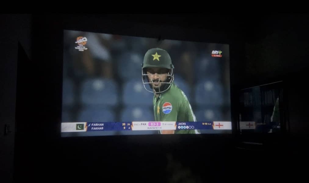 Projector Portable 2