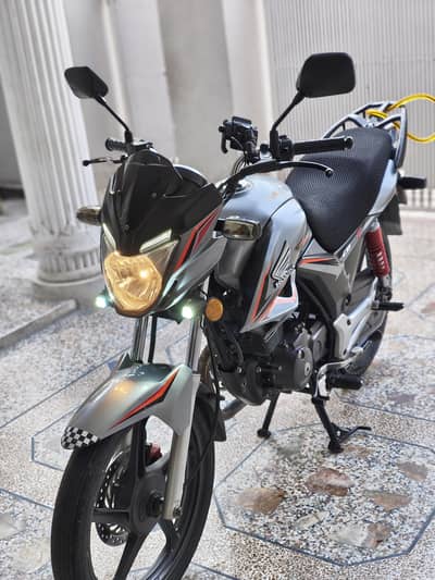 Honda CB 150F – Silver | 2019 Model | Excellent Condition