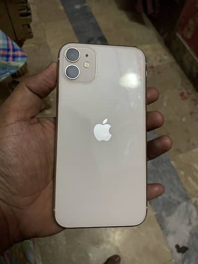 Iphone 11 All okey waterpack 10/9.5 condition
