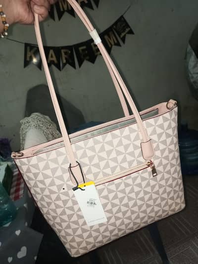 classic fashion imported handbag