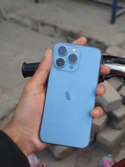 iPhone 13 pro 256gb factory unlocked.