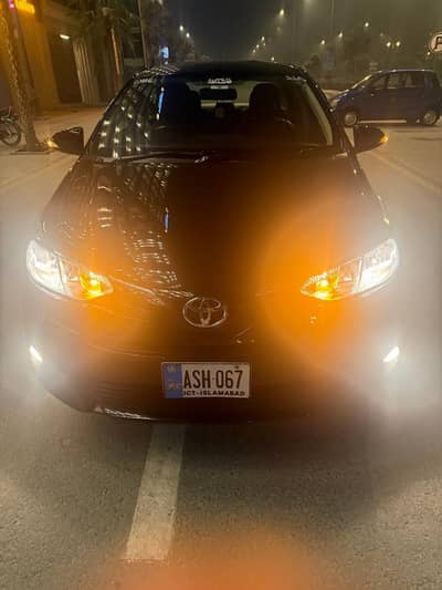 Toyota yaris 2021 model 4675000 total janiun