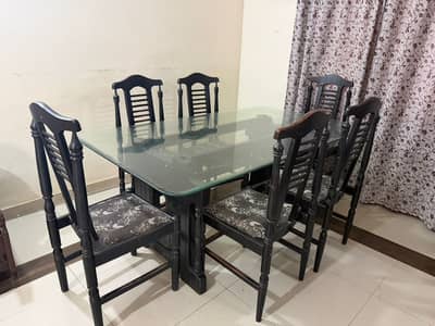 Dining table With 6 Chairs