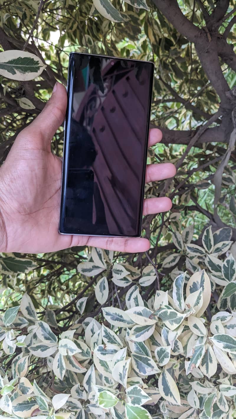 Samsung note 10 plus 12