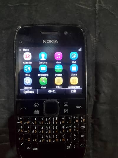 Nokia E6 touch and type non pta sim working mein hai all ok keypad