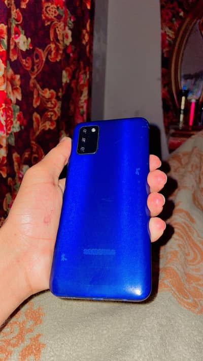 64GB – Like New – Urgent Sale”