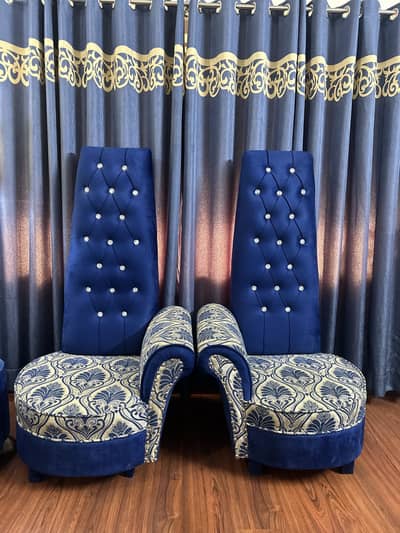 Modern Coffee Set - 2 Sofas & a Table Stylish & Comfortable