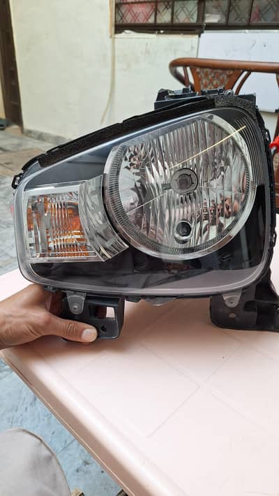 suzuki alto headlight