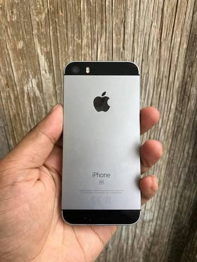 iPhone SE 1st Generation 64GB PTA Approved