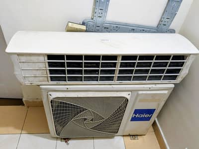 HAIER Split 1.5 TON AC for Sale – Excellent Condition 