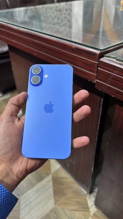 iPhone 16 pus 128Gb 100 health