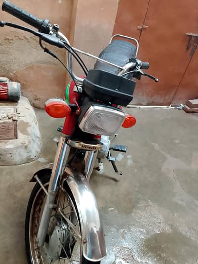 Honda 125 /2015 Multan 03132003852