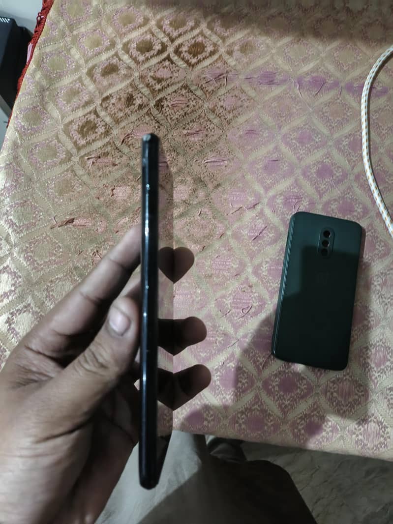 One Plus 6t 1