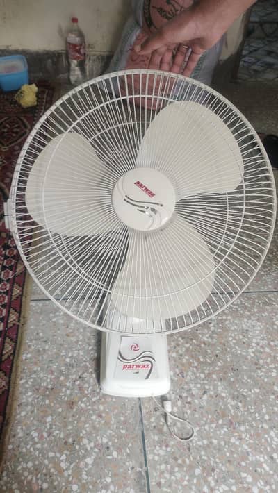 super Asia bracket fans