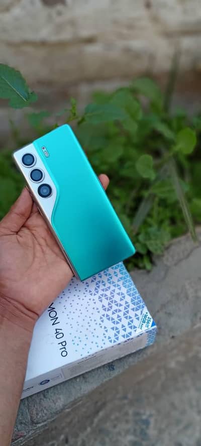 tecno camon 40 pro