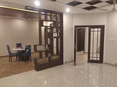 Brand New Kanal Uper Portion For Rent