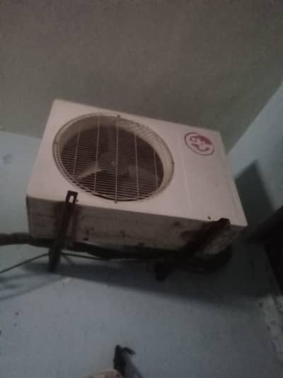 ac Acha chal rha he 1 tan