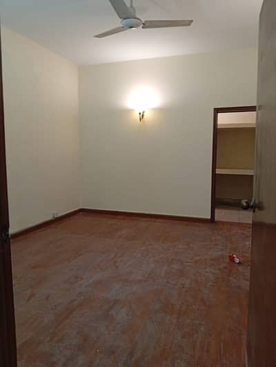 18 Marla House Available For Rent