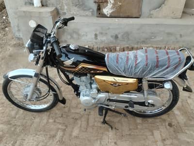 Honda 125 salf start  bic for sale 24 modal 03451400338 03464952094