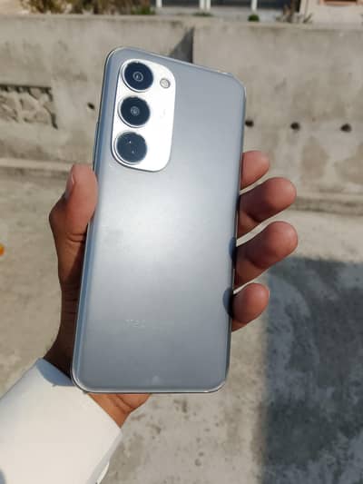 Tecno spark 40 pro +