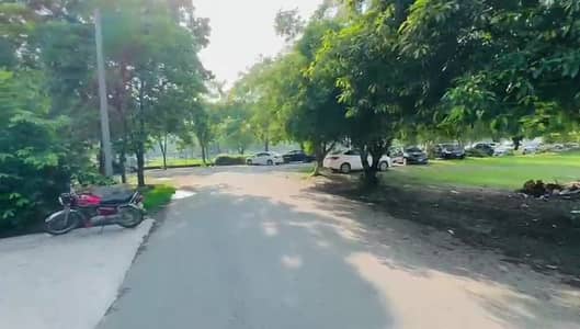 Plot No Near 456 Prime Location