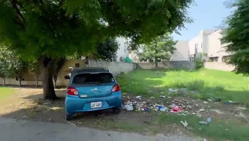 Plot Number Near 132 DB Pole Clear Plot 3