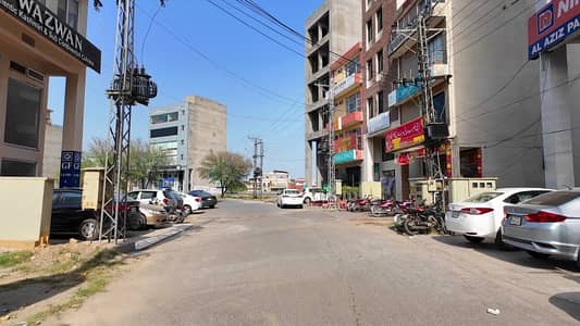 Opposite New Open Gourmet Bakery Commercial Plot Is Available