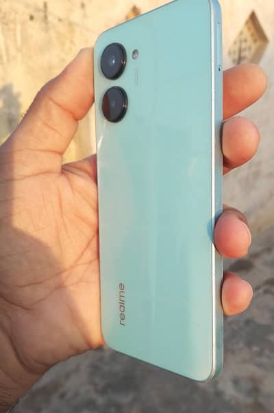 Realme c33