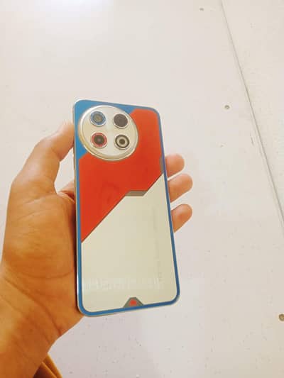 Tecno Spark 30 pro ( Transformer )