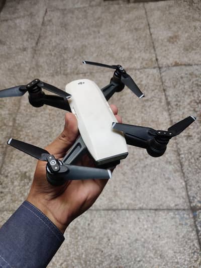 DJI spark drone 2k 03098255780