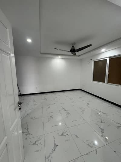 2bedrooms unfurnished Available For Rent in E 11 Family Building