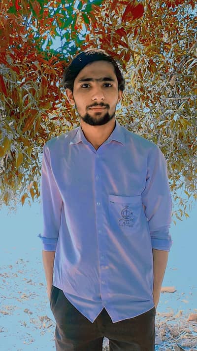 Need a job as floor manager and supervisor in restaurant