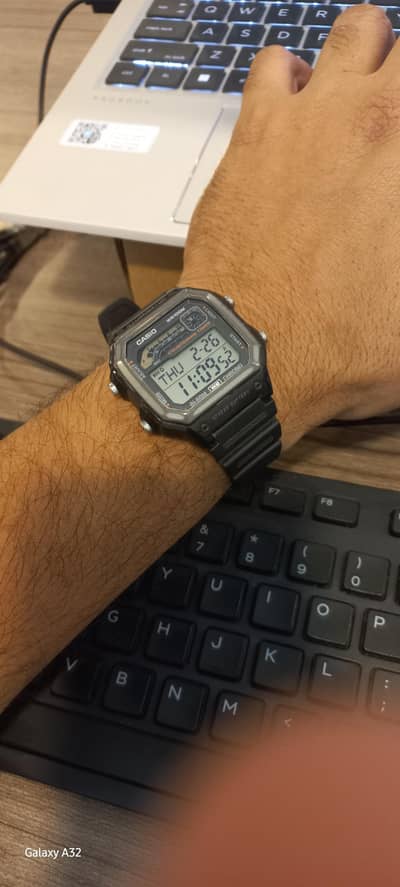 Casio WS-1600