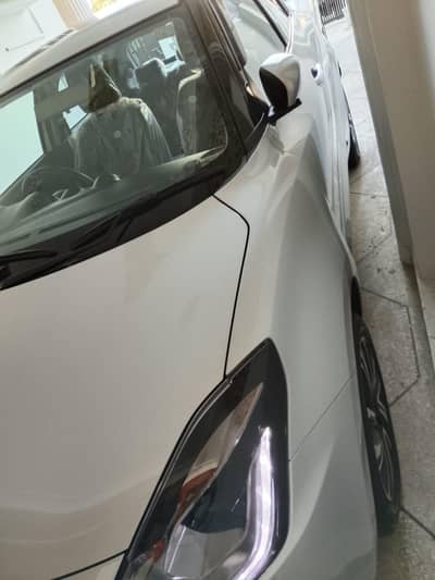 SUZUKI SWIFT GLX FULL OPTIONS