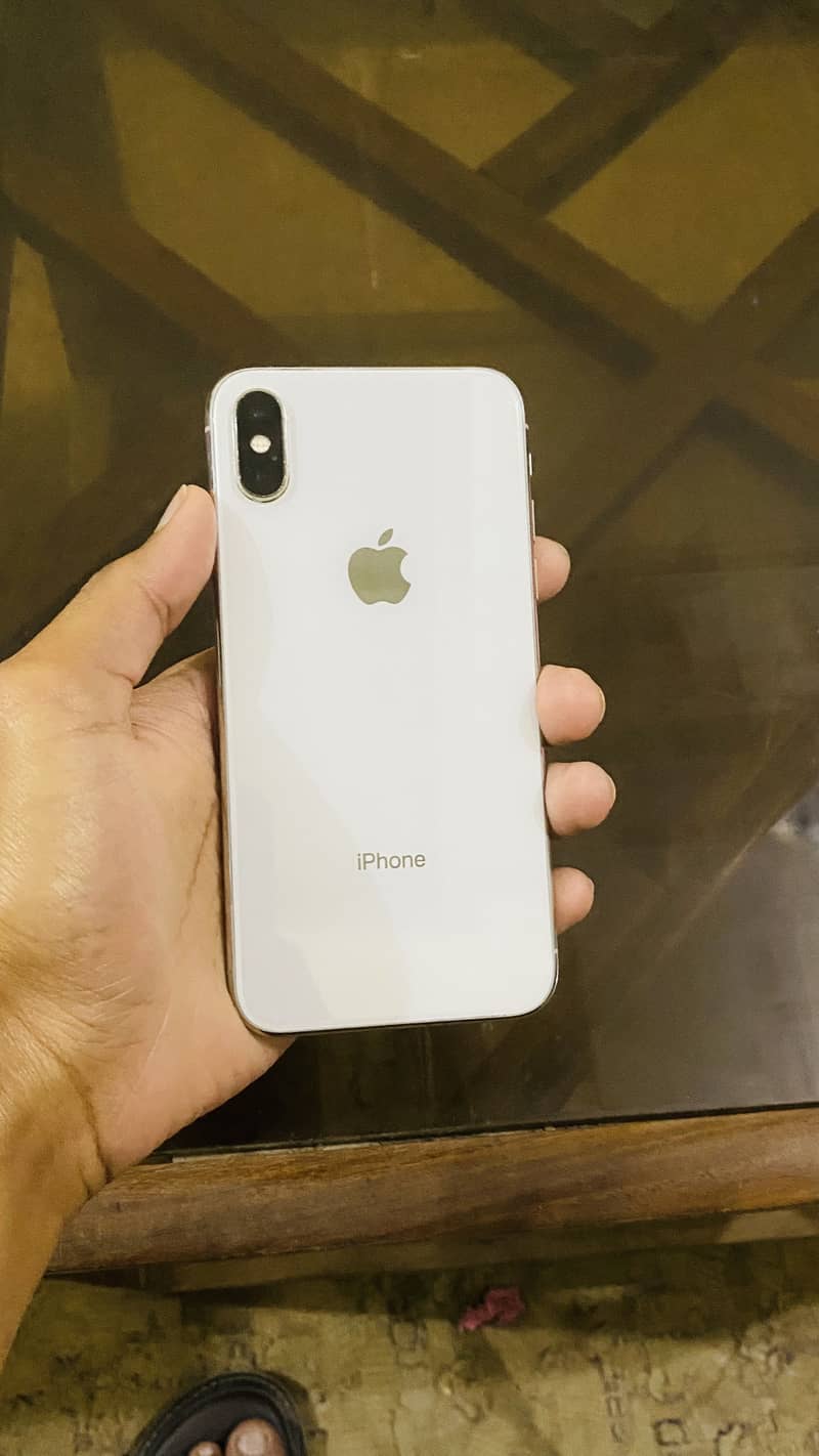 Iphone X 4